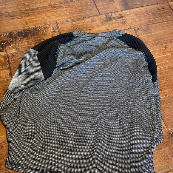 Thermal button up hooded sweater - Picture 5 of 7